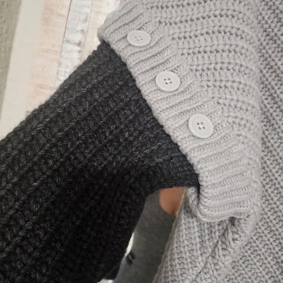 Equipment Aluine Layered Wool-Blend Turtleneck Sweater - Picture 6 of 14